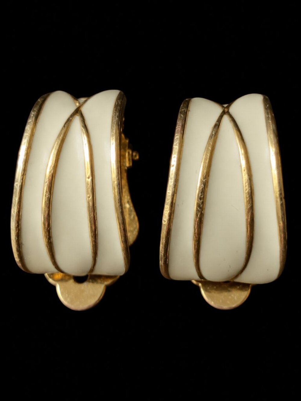 Vintage Ivory Enamel Gold Tone Clip On Earrings 1980s